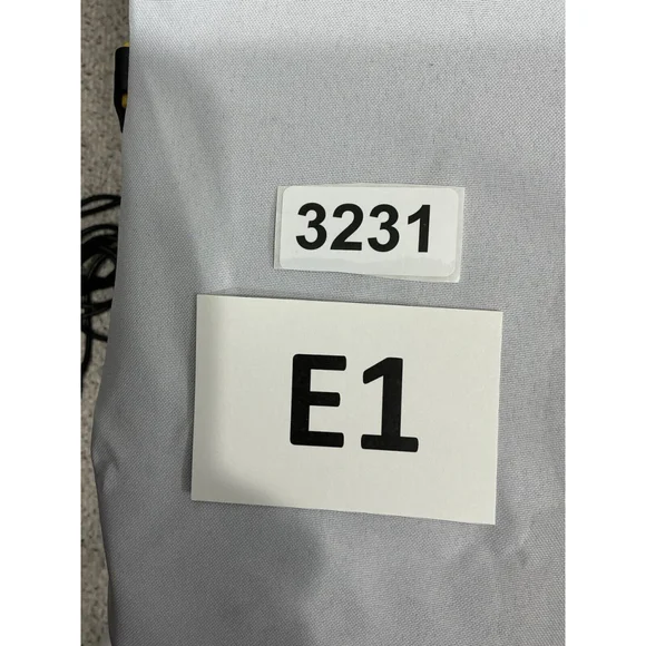 Womans Eddie Bauer Size 2XL Tan Full Zip Full Snap Hooded Wind Breaker - Picture 9 of 9